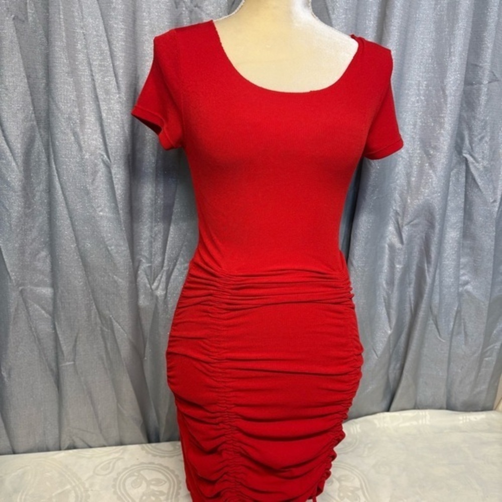 Elegant Red stretchy bodycon Ruched Dress w/tie front